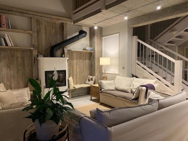 カジミエシュ・ドルニ Witoszyn28 Bed & Breakfast エクステリア 写真